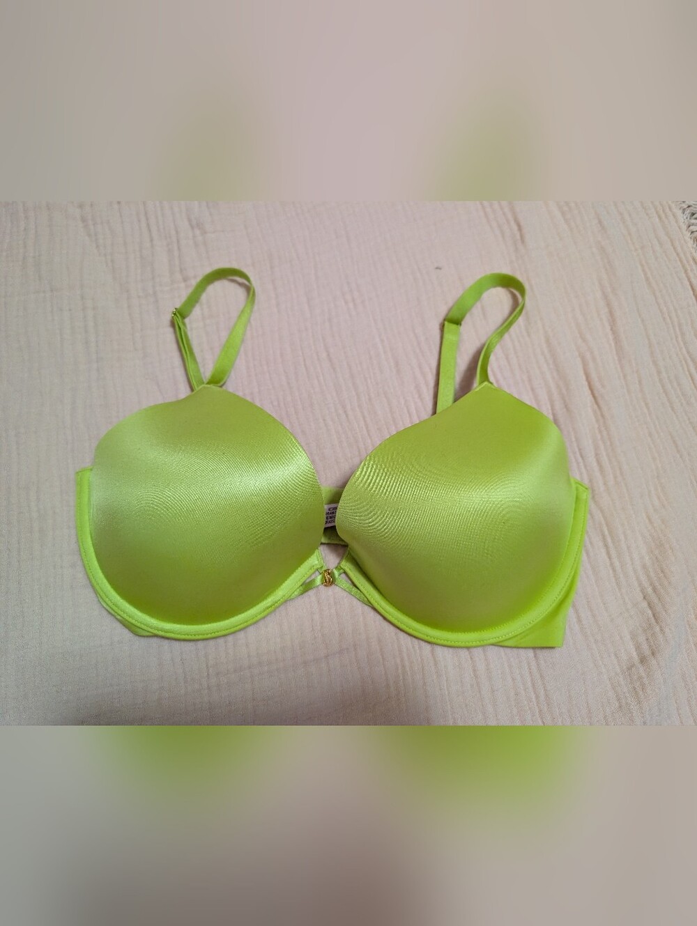 Victoria's Secret 34DD